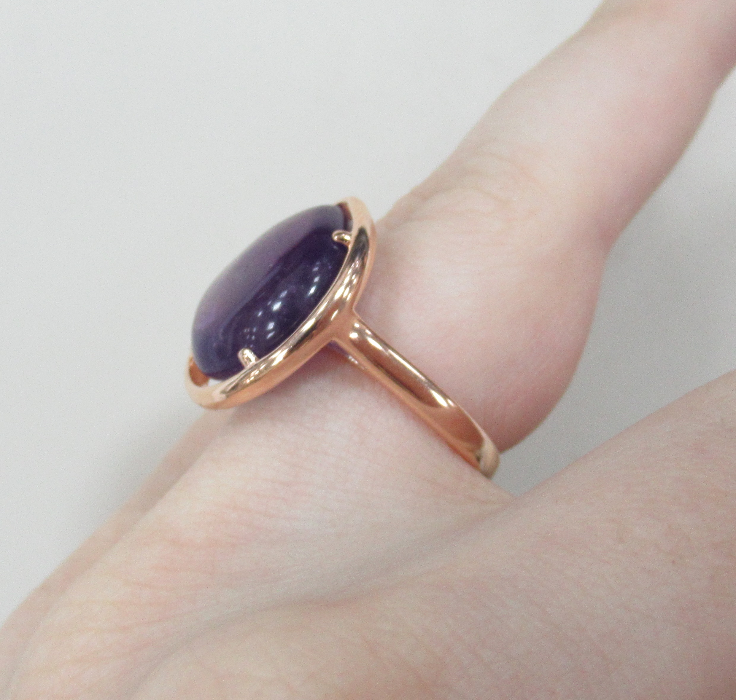 Серебряное кольцо с аметистом